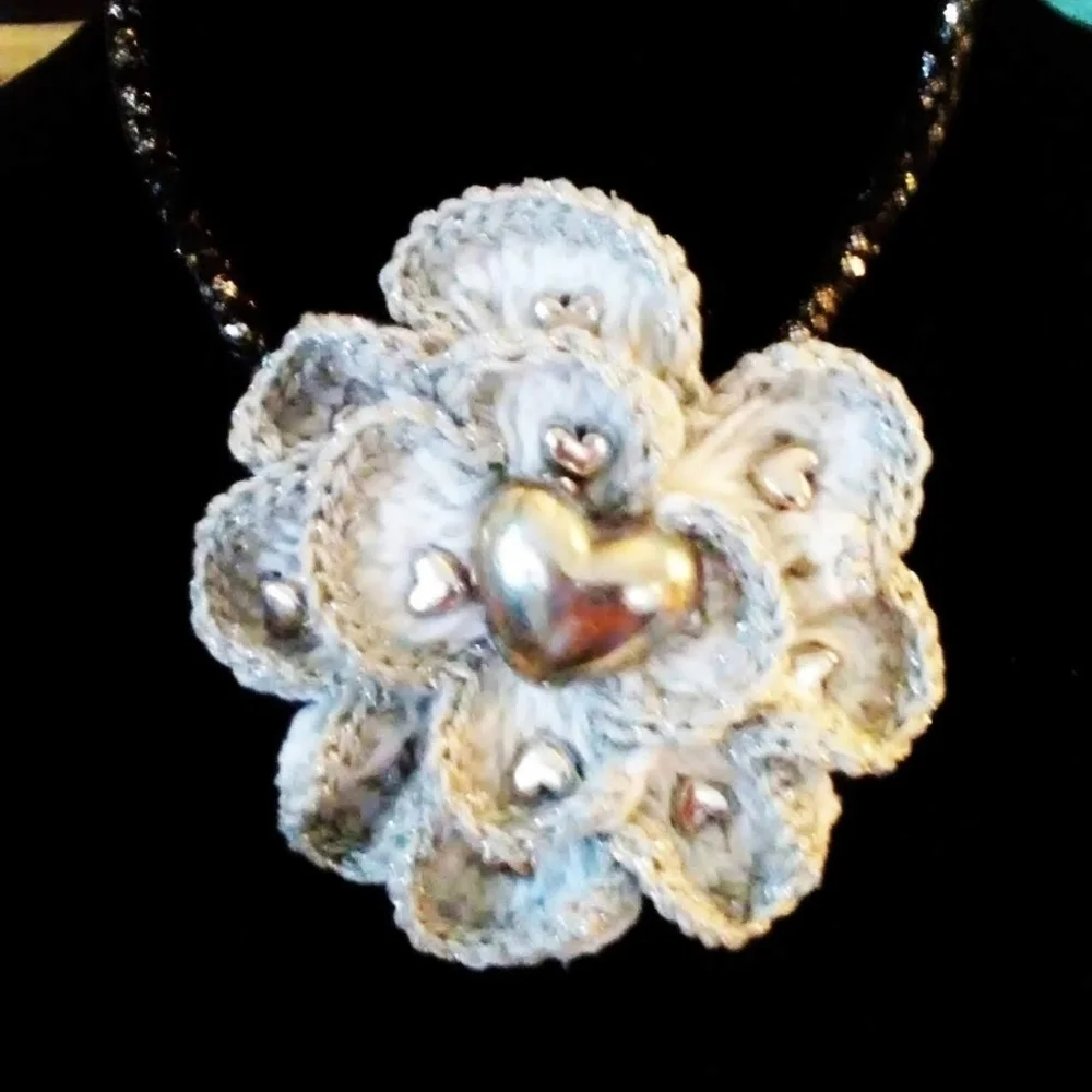 NWT Luxury Artisanal Handmade Convertible Choker
